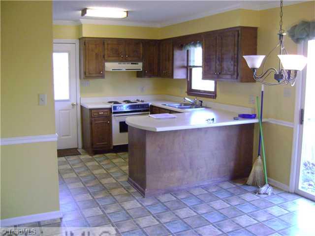 2526 Rogers Road Graham, NC 27253 - Photo 2 of 7 Kitchen.