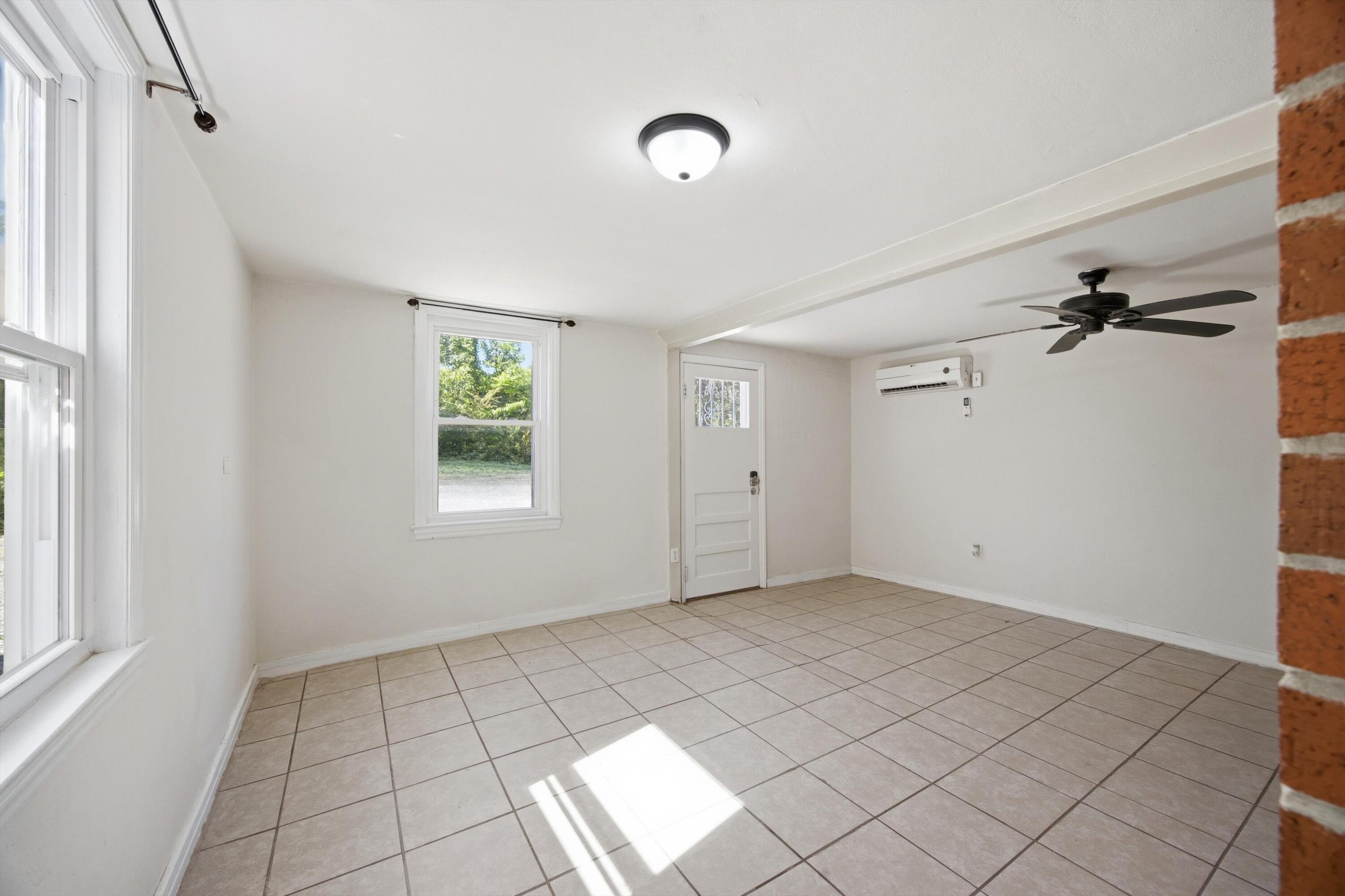 5580 Tucker Road Ooltewah, TN 37363 - Photo 35 of 59 34-5580TuckerRd-26