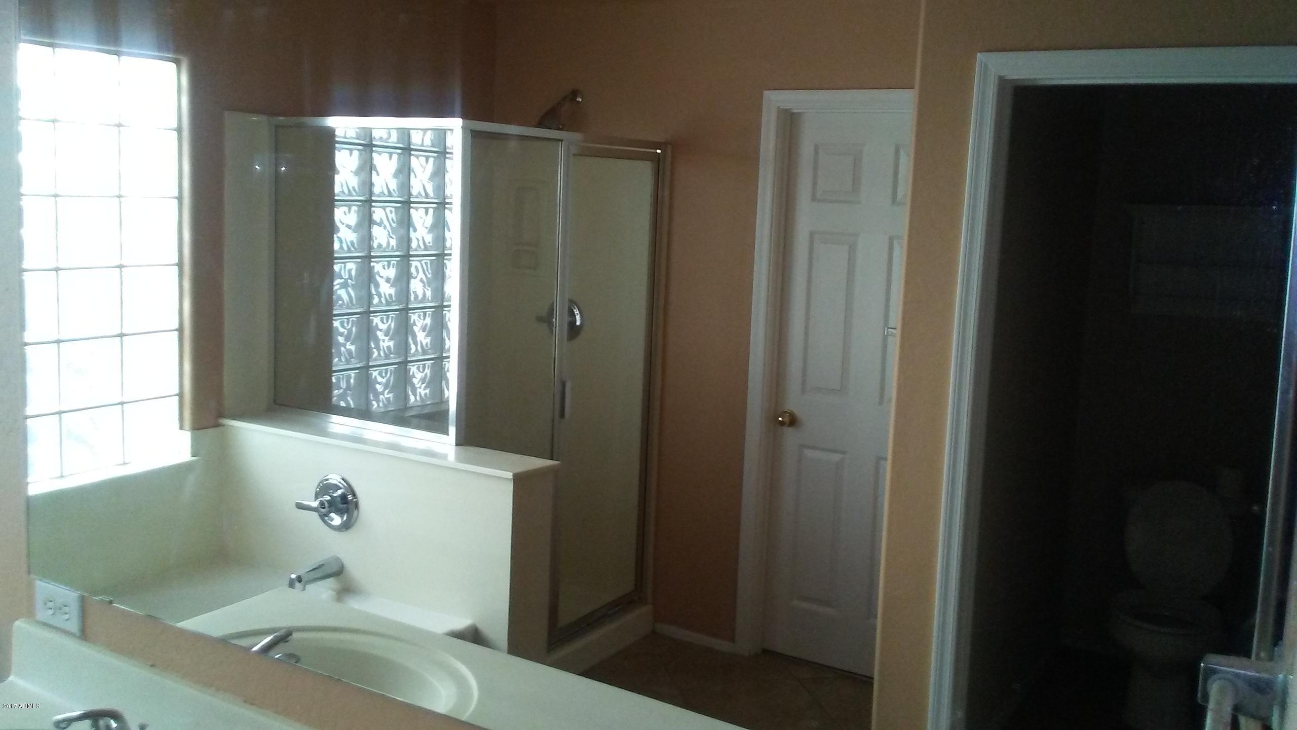 9316 West Cordes Road Tolleson, AZ 85353 - Photo 10 of 17 9casa