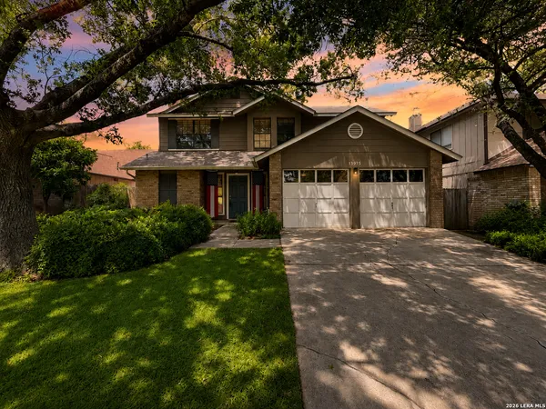 $2,300 | 13915 Laurel Hollow, San Antonio, TX 78232
