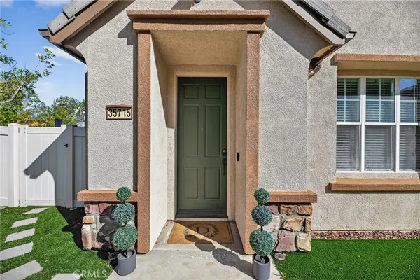 $605,000 | 35715 Plume Lane, Murrieta, CA 92562