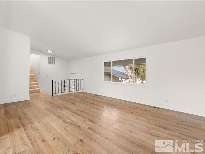 4160 Vivian Court Reno, NV 89502 - Photo 6 of 35 Photo 6
