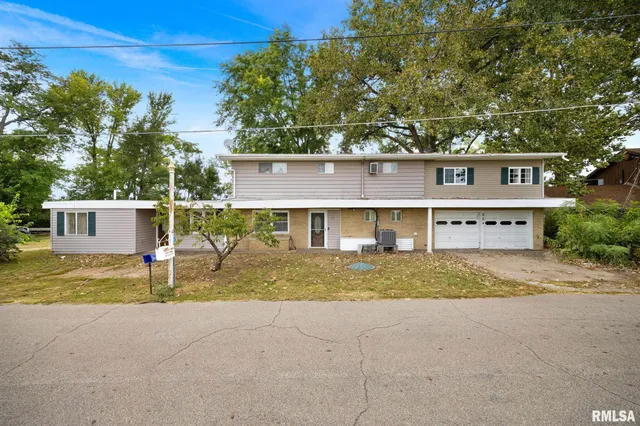 $165,000 | 1281 Sunset Drive, East Peoria, IL 61611