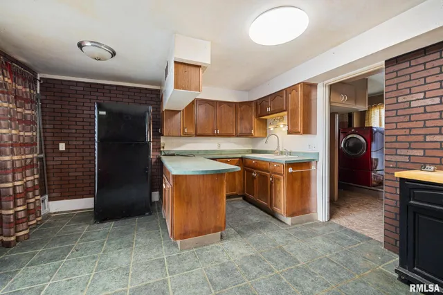 $165,000 | 1281 Sunset Drive, East Peoria, IL 61611