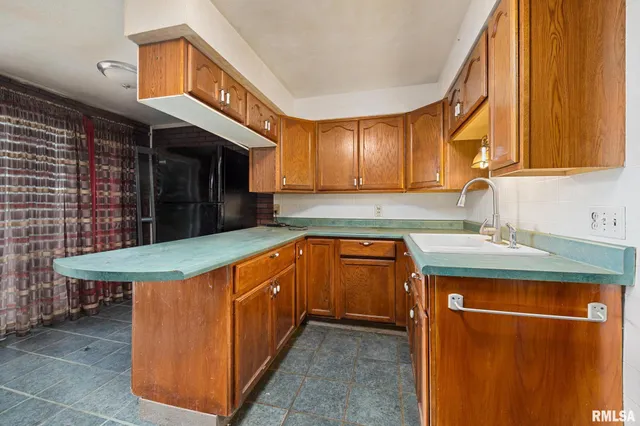 $165,000 | 1281 Sunset Drive, East Peoria, IL 61611