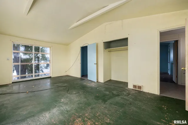 $165,000 | 1281 Sunset Drive, East Peoria, IL 61611