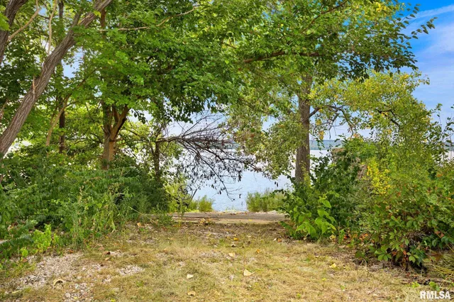 $165,000 | 1281 Sunset Drive, East Peoria, IL 61611