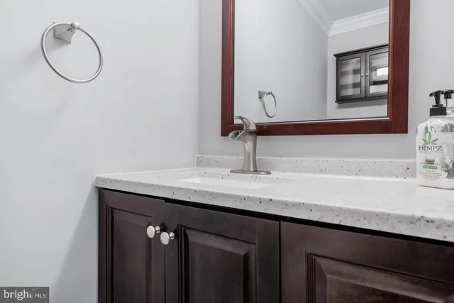 $3,000 | 17 Winchester Drive, East Windsor, NJ 08520