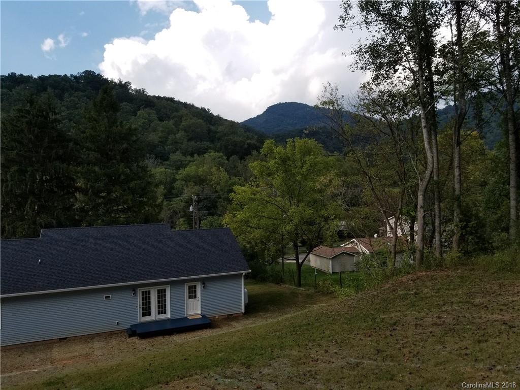959 Bee Tree Road, Unit 2 Swannanoa, NC 28778 - Photo 12 of 12 Gallery Image 12