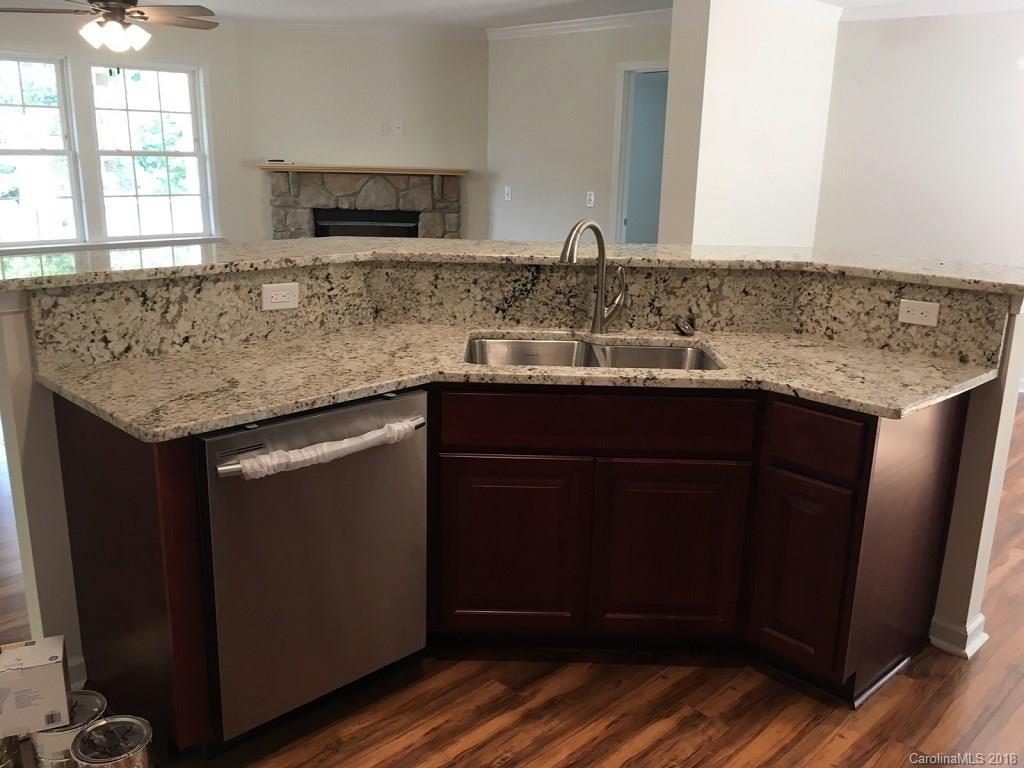 959 Bee Tree Road, Unit 2 Swannanoa, NC 28778 - Photo 5 of 12 Gallery Image 5