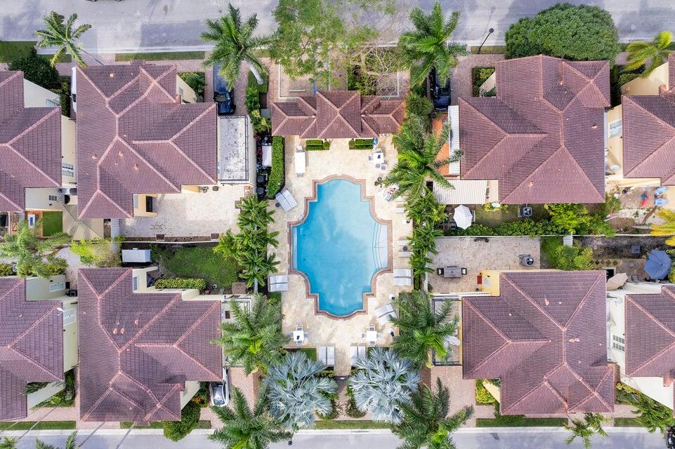 56 Via Floresta Drive, Unit 56 Boca Raton, FL 33487 - Photo 32 of 35 20240129215122917538000000-o