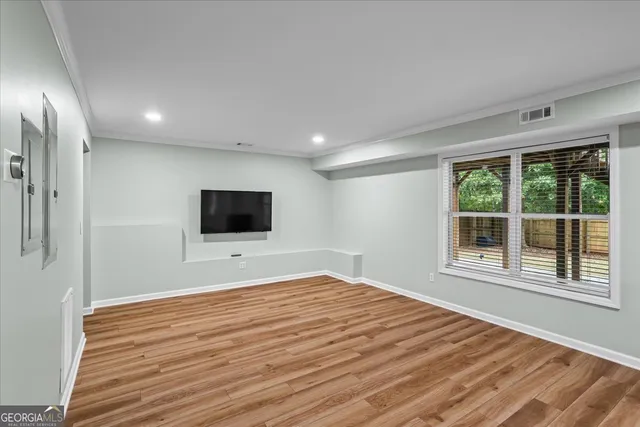 a view of a house with swimming pool