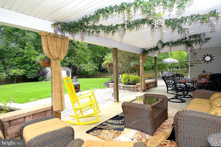 12507 Cedarbrook Lane Laurel, MD 20708 - Photo 18 of 30 Your Own Outdoor Living Room!