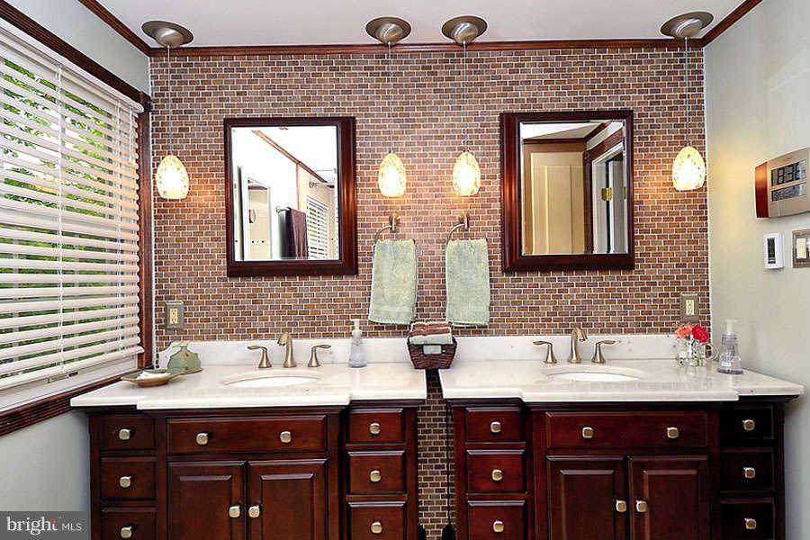 12507 Cedarbrook Lane Laurel, MD 20708 - Photo 23 of 30 Brick and Mahogany Master Bath / Dual Vanities
