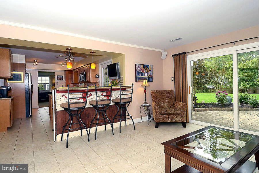 12507 Cedarbrook Lane Laurel, MD 20708 - Photo 5 of 30 Fabulous Entertaining Spaces - Indoors and Out