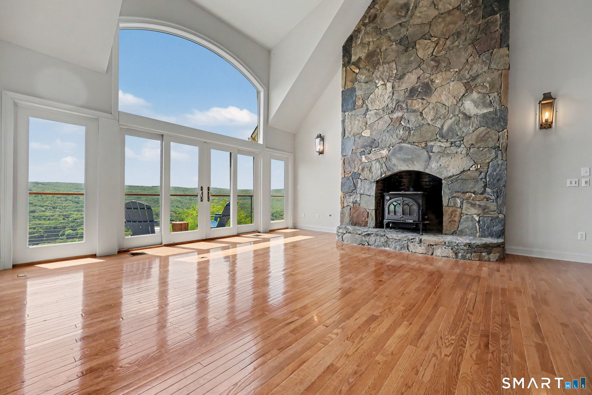 12 Fox Run Sherman, CT 06784 - Photo 5 of 33