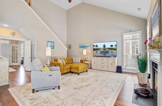 $575,000 | 219 Carolinian Drive, Summerville, SC 29485