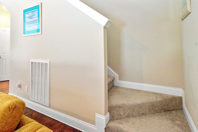 $575,000 | 219 Carolinian Drive, Summerville, SC 29485