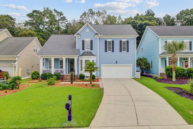 $575,000 | 219 Carolinian Drive, Summerville, SC 29485