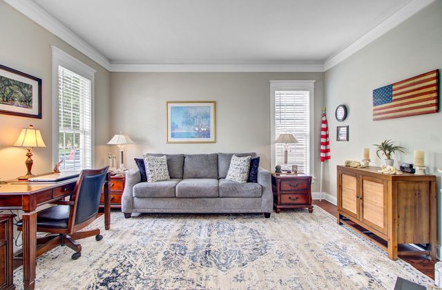 $575,000 | 219 Carolinian Drive, Summerville, SC 29485