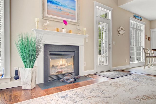 $575,000 | 219 Carolinian Drive, Summerville, SC 29485