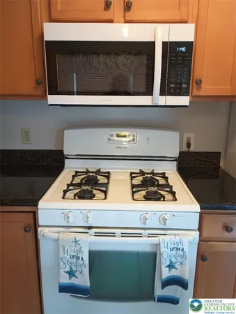 $396,000 | 1590 Pinewind Drive, Lower Macungie Township, PA 18011