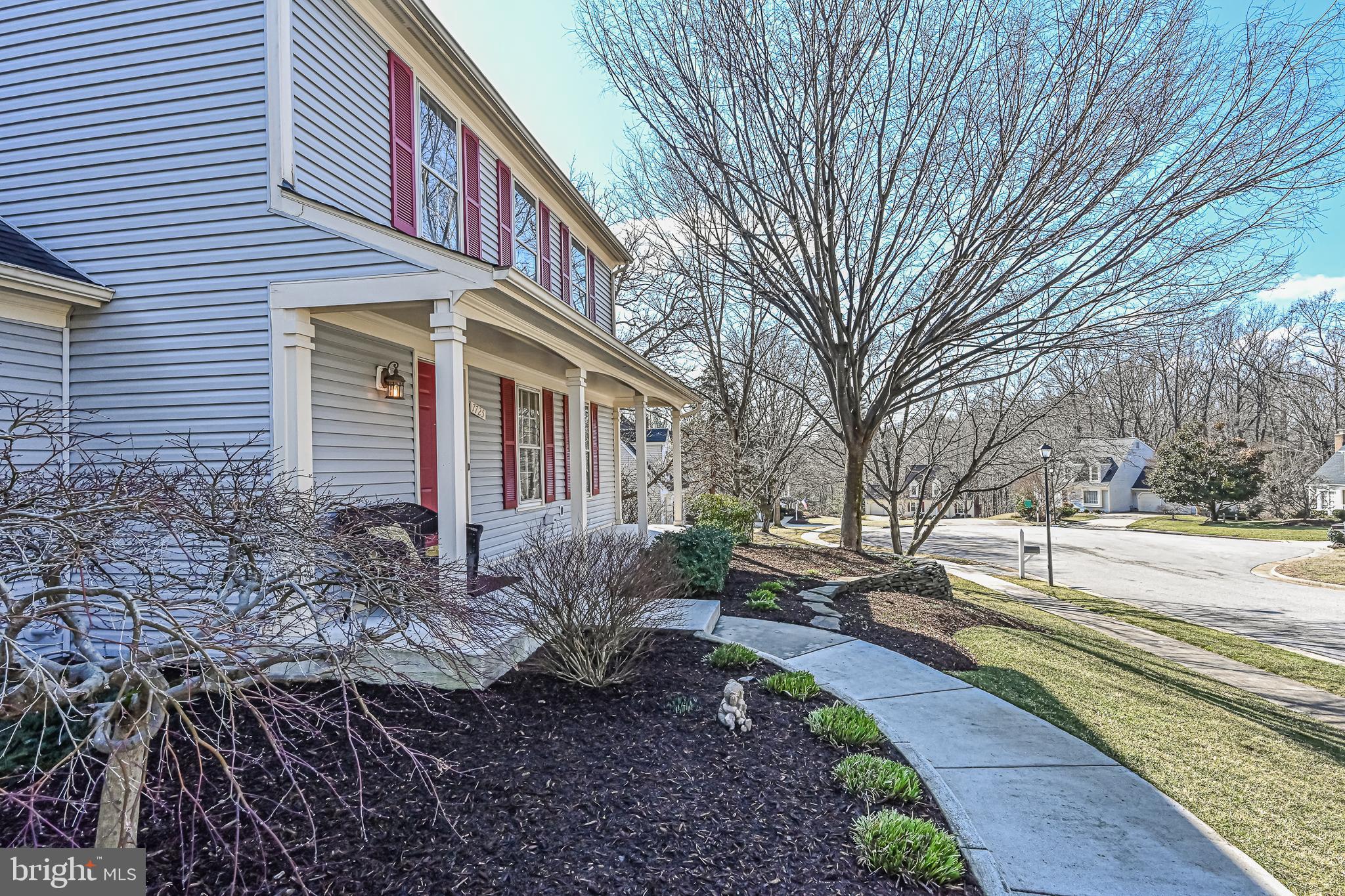 7725 Modisto Lane Springfield, VA 22153 - Photo 5 of 68 Gallery Image 5