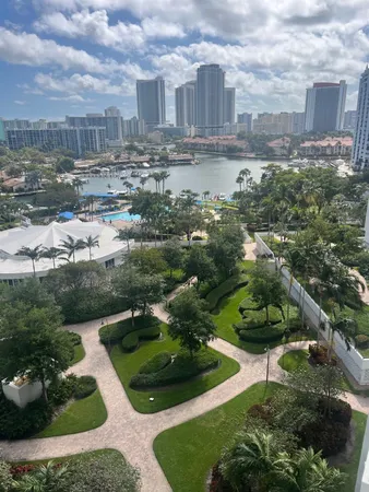 $2,300 | 600 Three Islands Boulevard, Unit 1015, Hallandale Beach, FL 33009