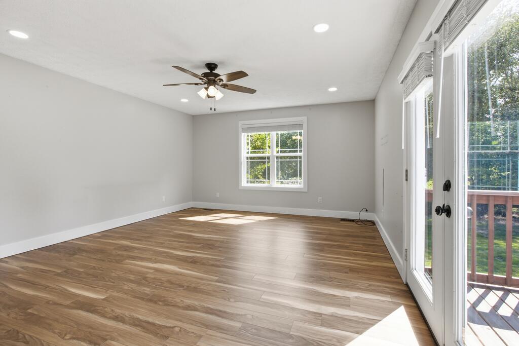 1456 Tucker Schoolhouse Road Madisonville, KY 42431 - Photo 11 of 30 Gallery Image 11