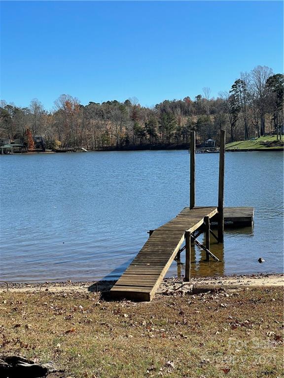 4473 Ridge Street Claremont, NC 28610 - Photo 4 of 37 Gallery Image 4