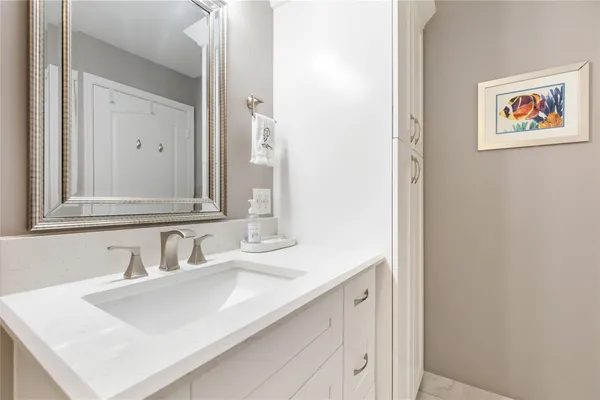 $800,000 | 6660 Northwest 75th Place, Parkland, FL 33067