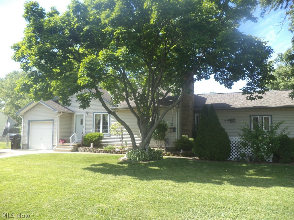 536 Metcalf Road Elyria, OH 44035 - Photo 2 of 25 Gallery Image 2