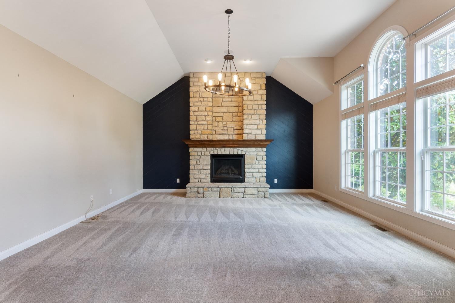 7808 Ingrams Ridge Drive Cincinnati, OH 45244 - Photo 16 of 68