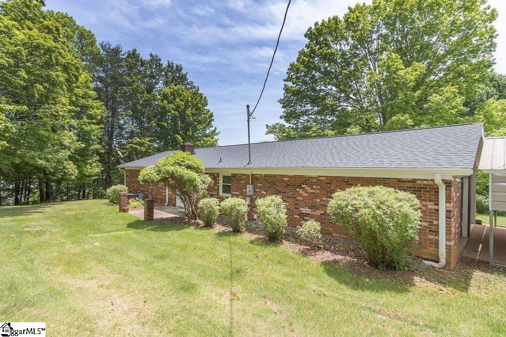 1528 Hunts Bridge Road Easley, SC 29640 - Photo 32 of 36