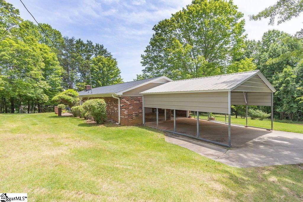 1528 Hunts Bridge Road Easley, SC 29640 - Photo 33 of 36