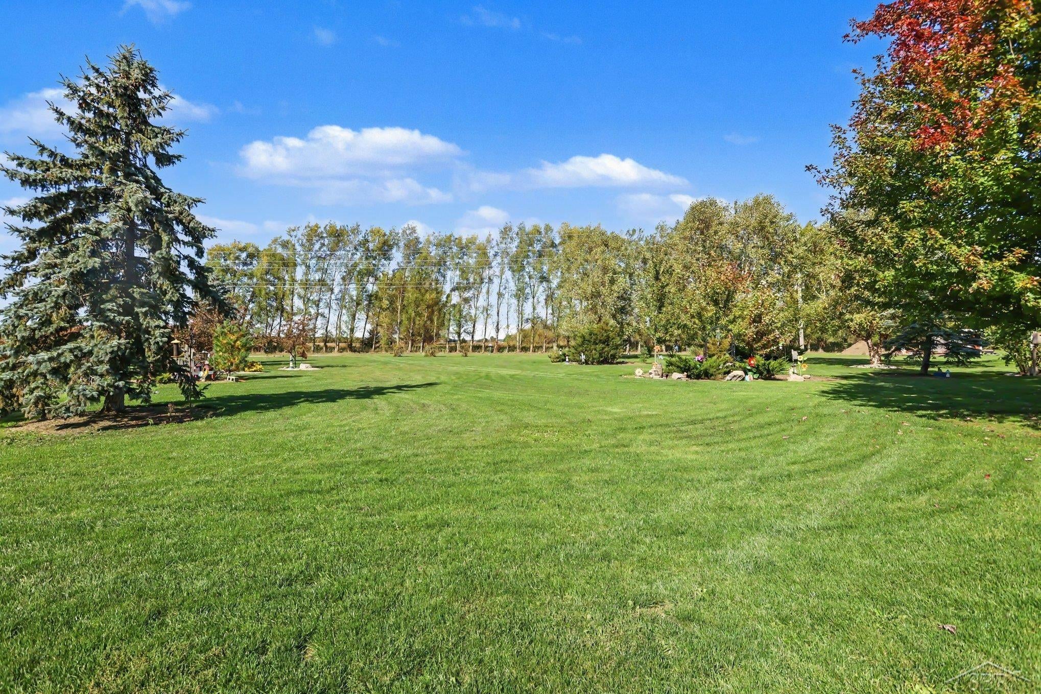 8080 Peet Road Chesaning, MI 48616 - Photo 7 of 32 Gallery Image 7