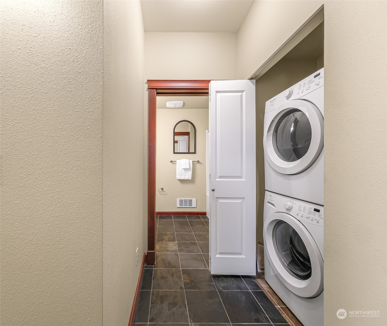 259 West Bakerview Road, Unit C401 Bellingham, WA 98226 - Photo 19 of 35 Gallery Image 19