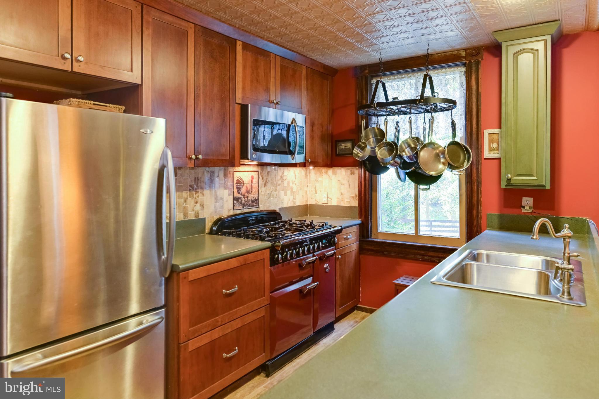 11529 Putnams Mill Road Hume, VA 22639 - Photo 5 of 30 Kitchen