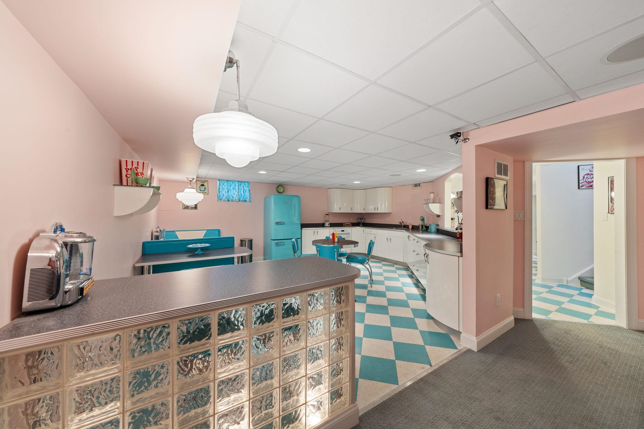 2 Marissa Ocean View, NJ 08230 - Photo 36 of 49