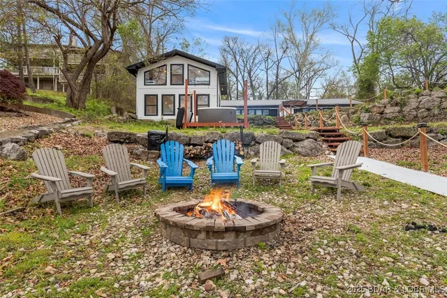 $995,000 | 5213 Conway Lane, Osage Beach, MO 65065