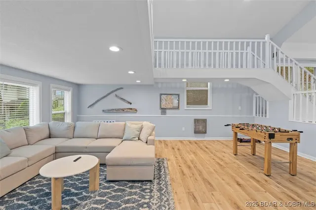 $995,000 | 5213 Conway Lane, Osage Beach, MO 65065