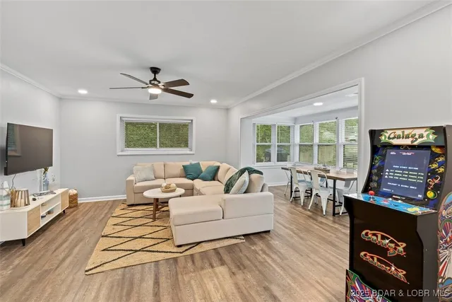 $995,000 | 5213 Conway Lane, Osage Beach, MO 65065