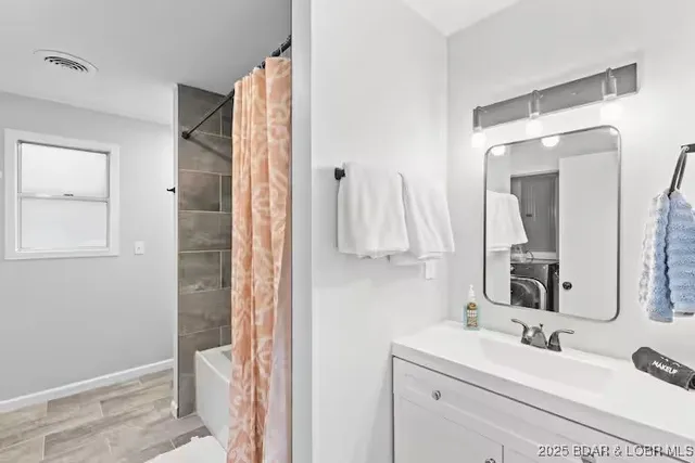 $995,000 | 5213 Conway Lane, Osage Beach, MO 65065