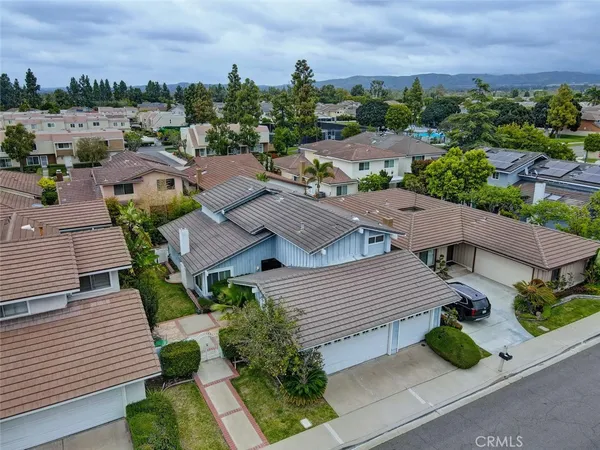 $5,500 | 8 Sparrowhawk, Irvine, CA 92604