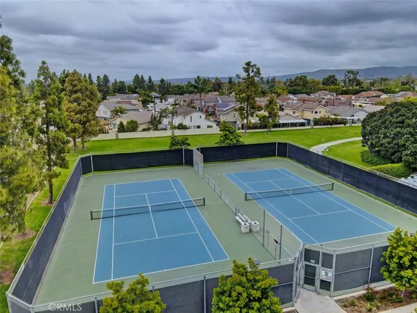 $5,500 | 8 Sparrowhawk, Irvine, CA 92604