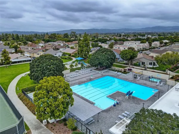 $5,500 | 8 Sparrowhawk, Irvine, CA 92604