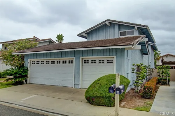 $5,500 | 8 Sparrowhawk, Irvine, CA 92604