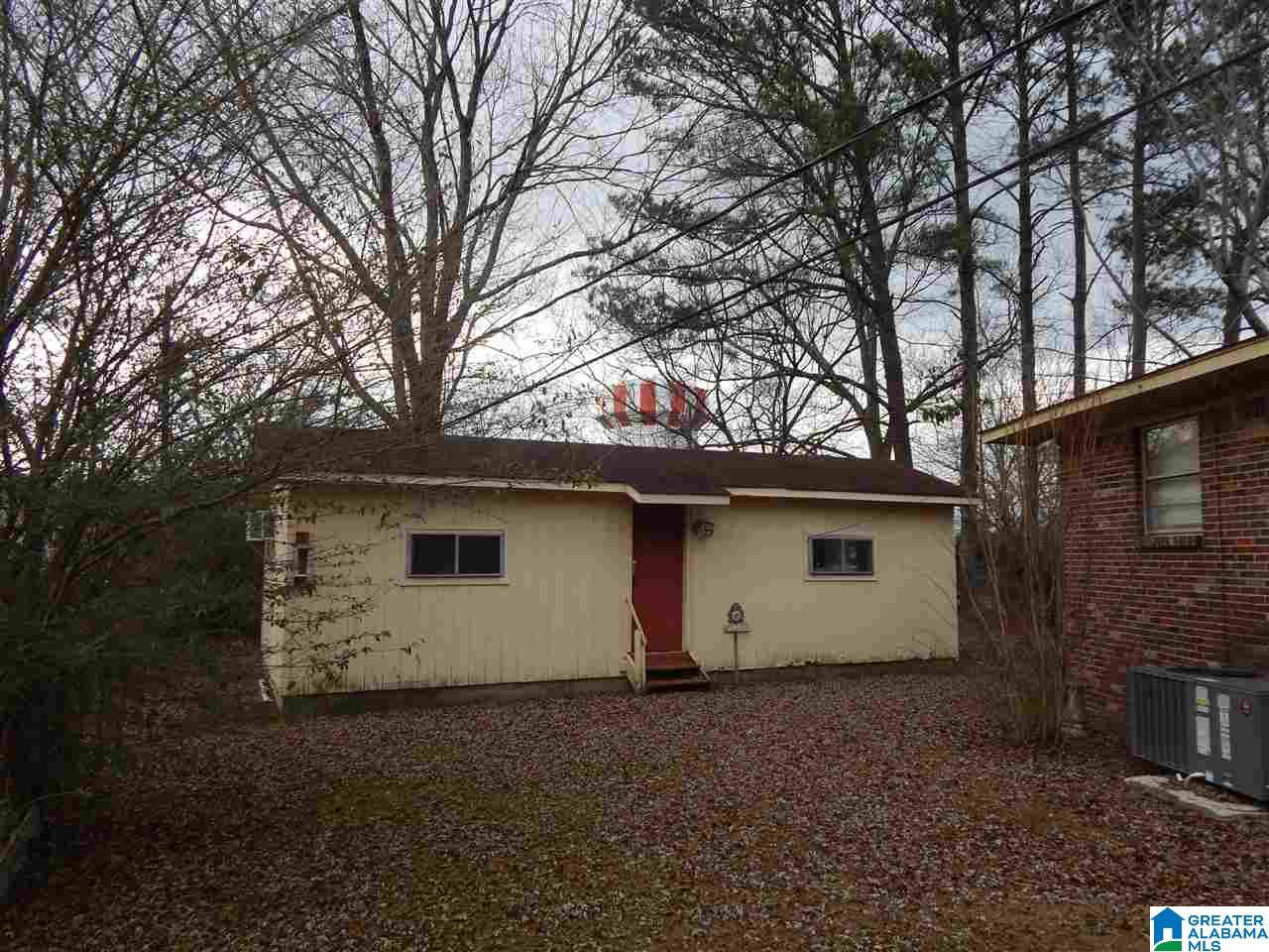 54 Roberson Street Cullman, AL 35058 - Photo 3 of 7