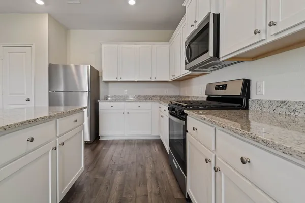 $2,120 | 16457 Blossom Grv Drive, Conroe, TX 77303
