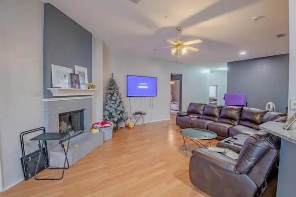 $195,000 | 2401 Kelton Street, Fort Worth, TX 76133